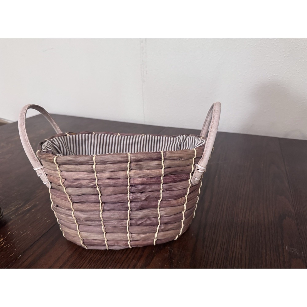 Small Wicker Basket with‎ Fabric Liner & Handles Decorative Storage Basket Brown